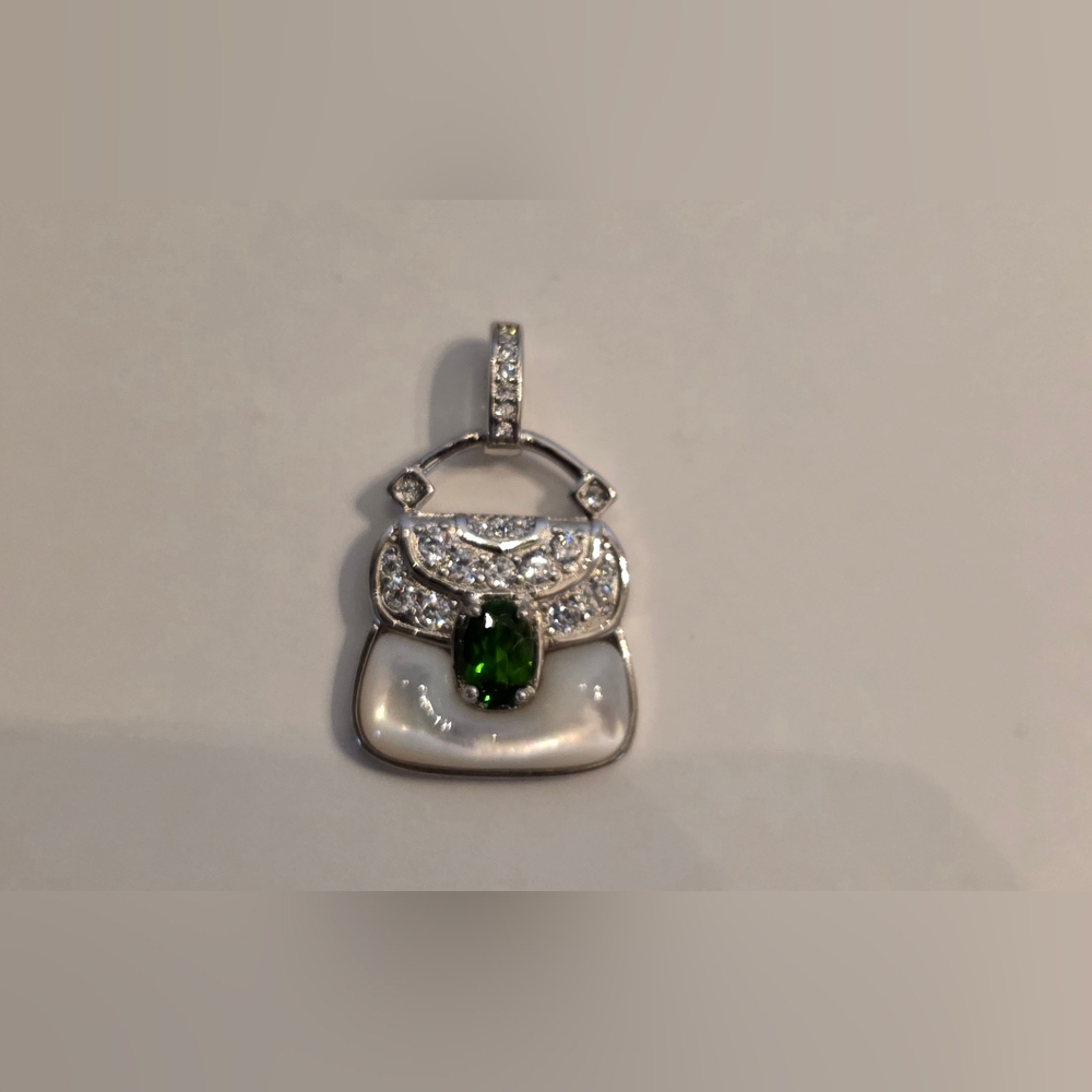 Elegant Silver and Green Pendant